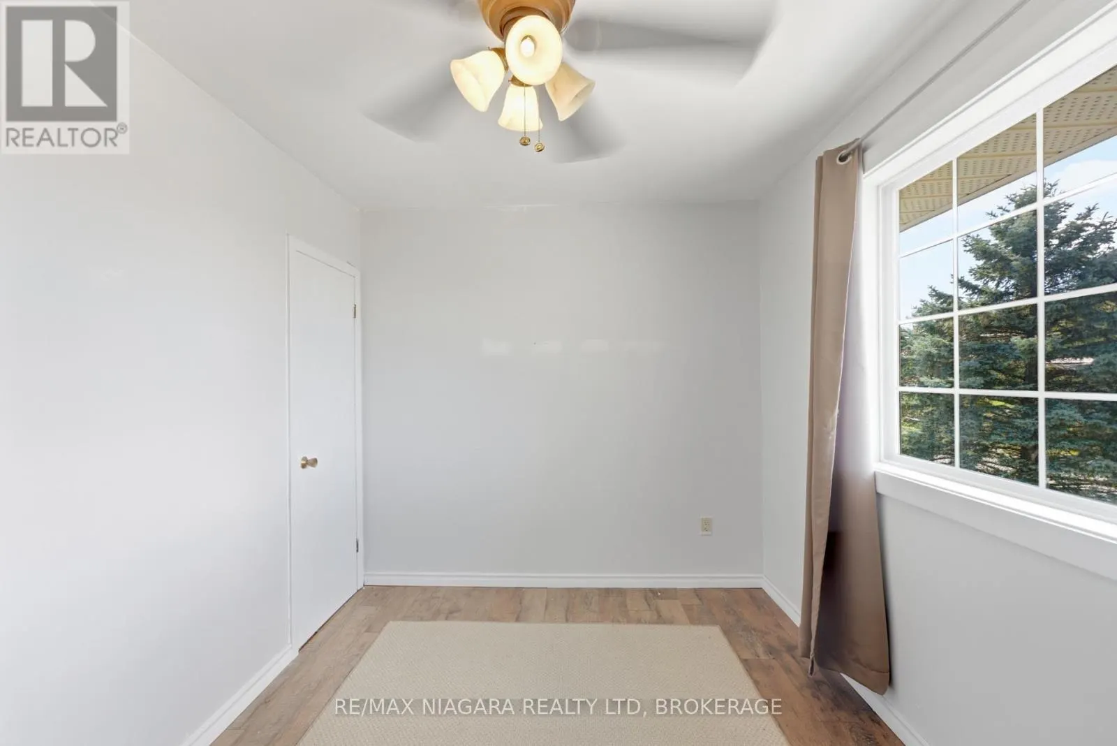 163 CHAMPLAIN DRIVE