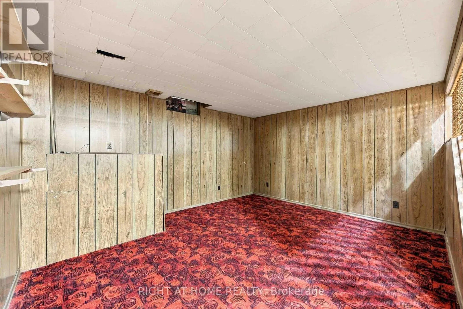 51 MAPLESTONE AVENUE