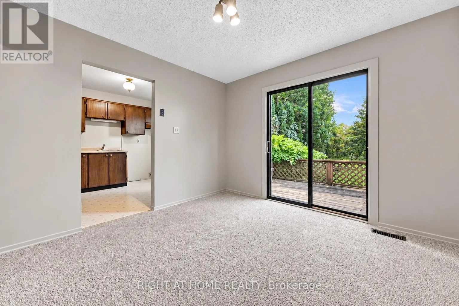 51 MAPLESTONE AVENUE
