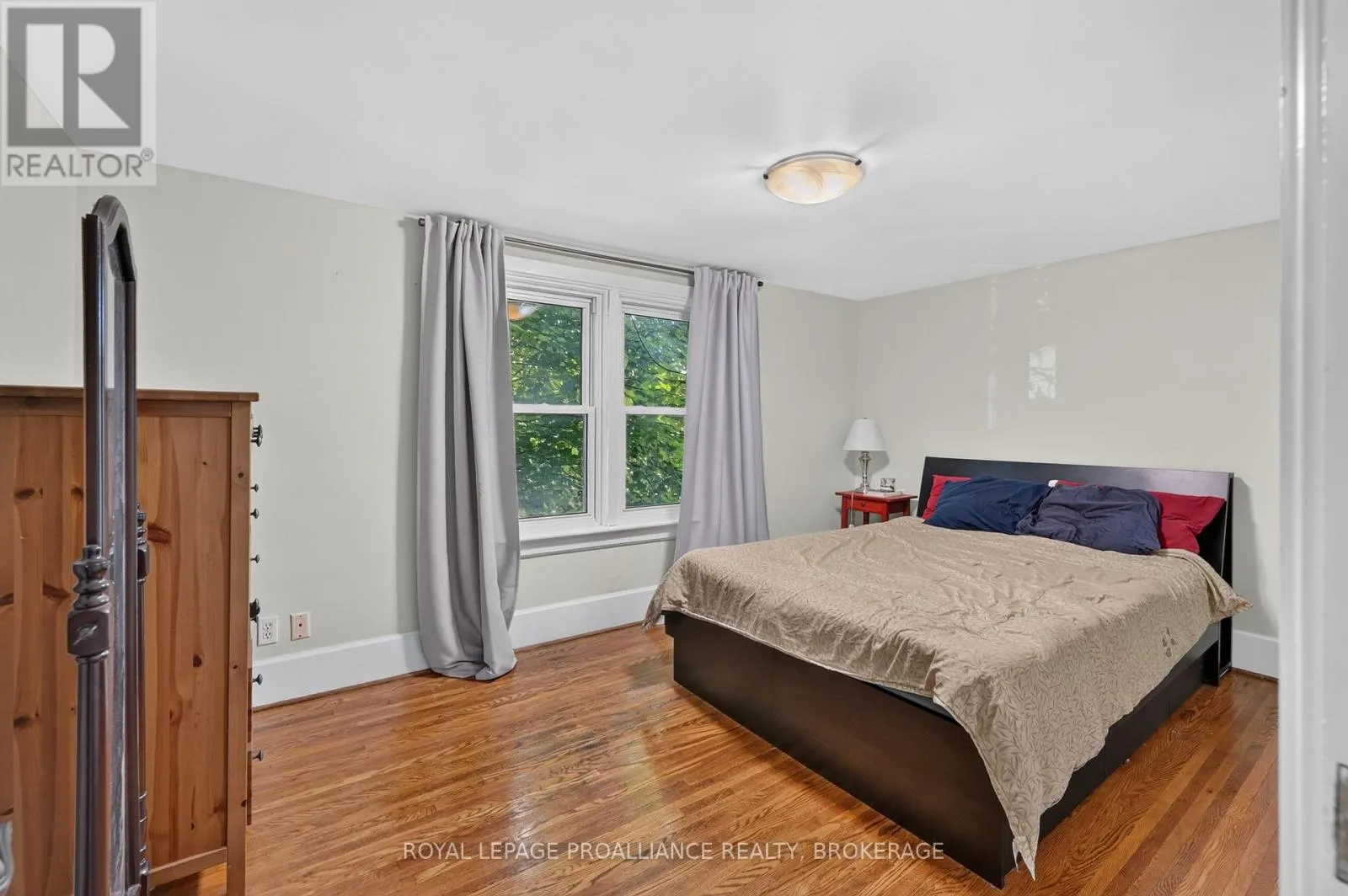 101 NAPIER STREET