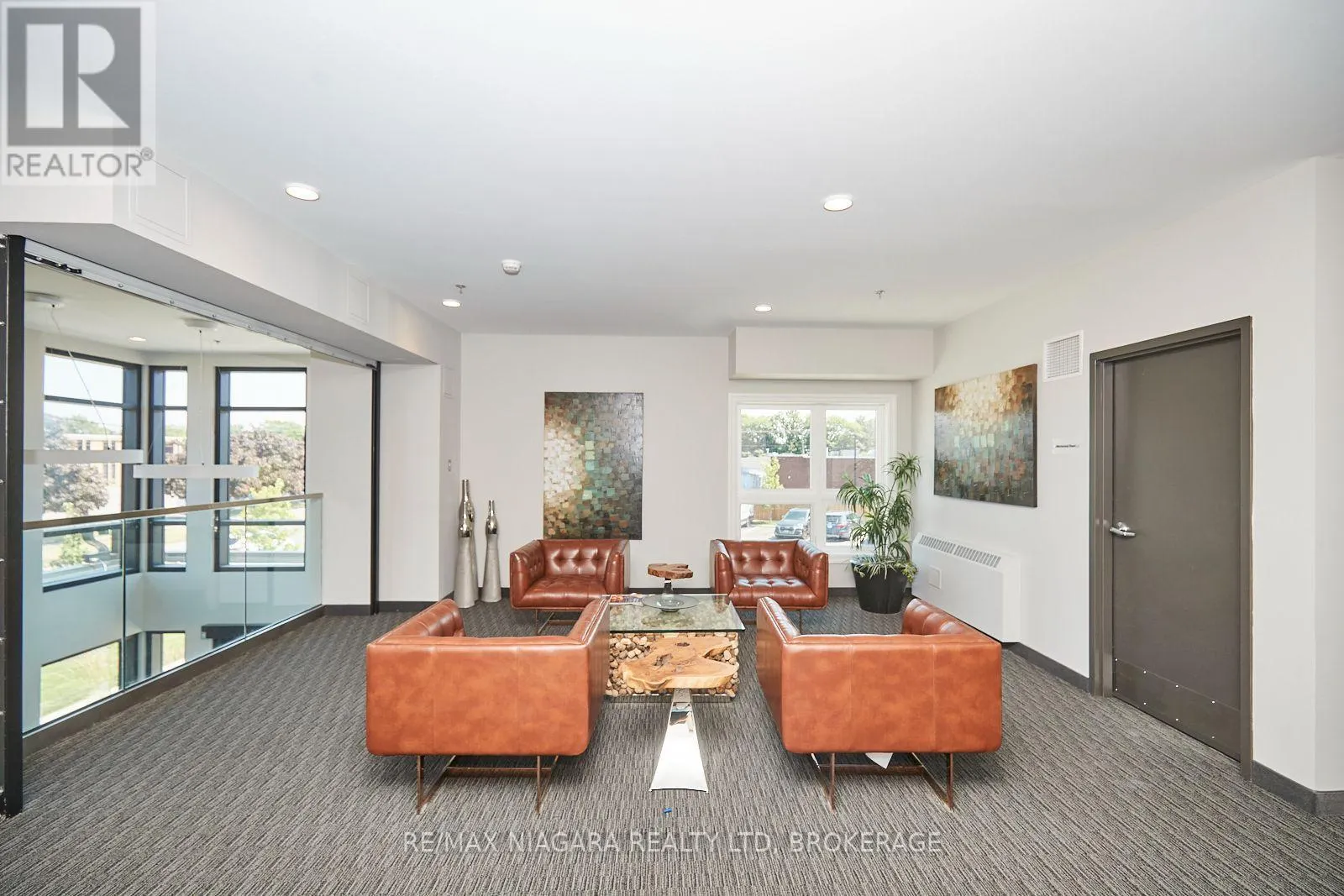 307 - 212 LAKEPORT ROAD #307