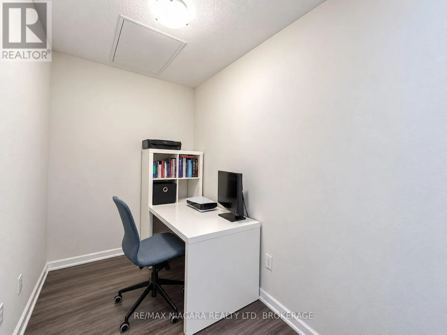 307 - 212 LAKEPORT ROAD #307