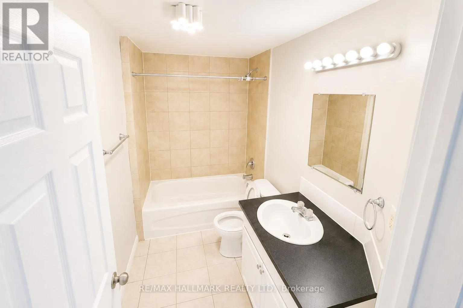 340-342 BARTON STREET E