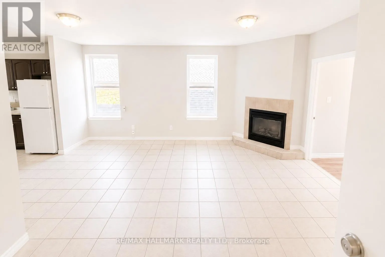 340-342 BARTON STREET E