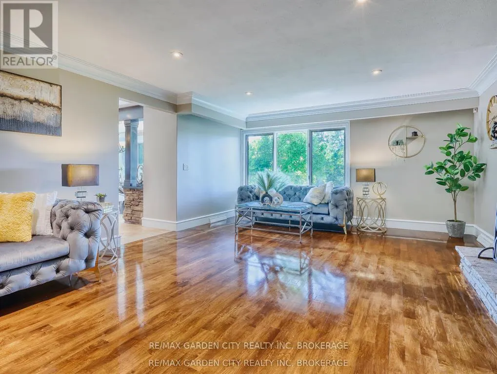 28 MARSDALE DRIVE