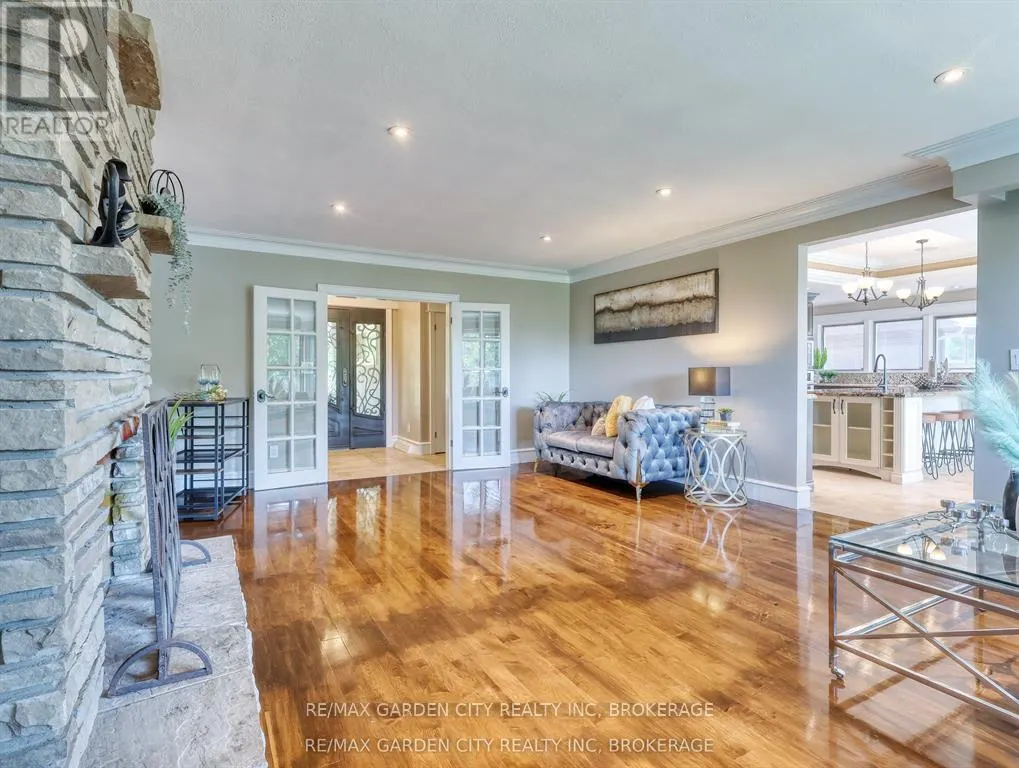28 MARSDALE DRIVE
