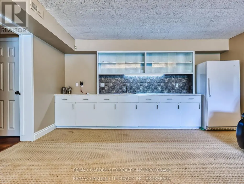 28 MARSDALE DRIVE