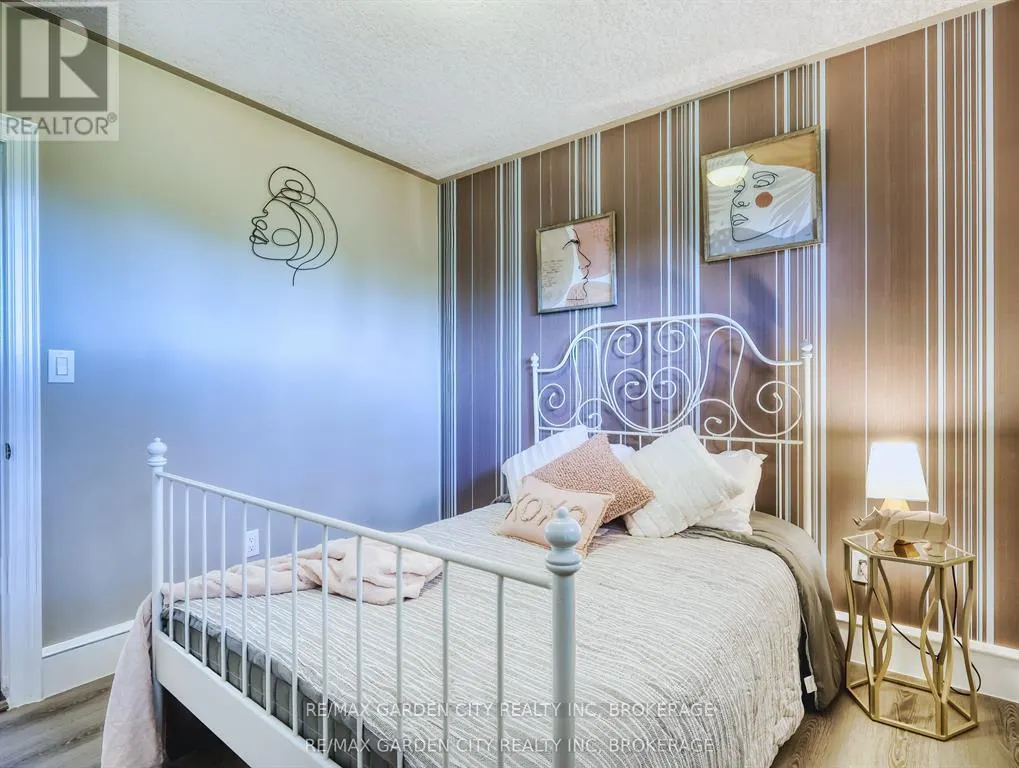28 MARSDALE DRIVE