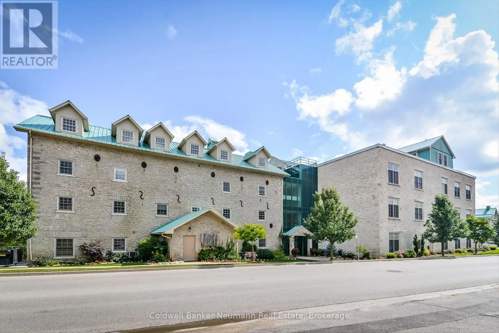306 - 478 ST ANDREW STREET E #306