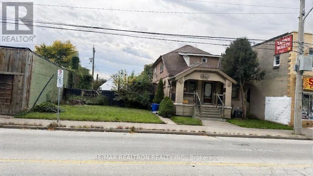 1379 PRINCE ROAD