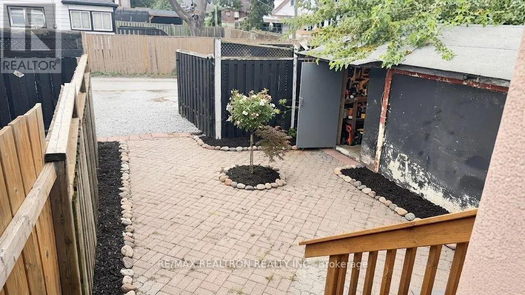 1379 PRINCE ROAD