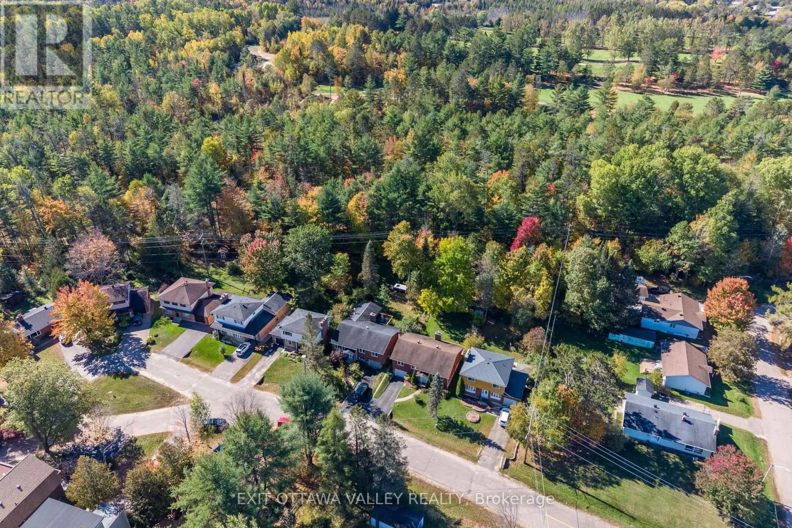 6 SUMAC COURT