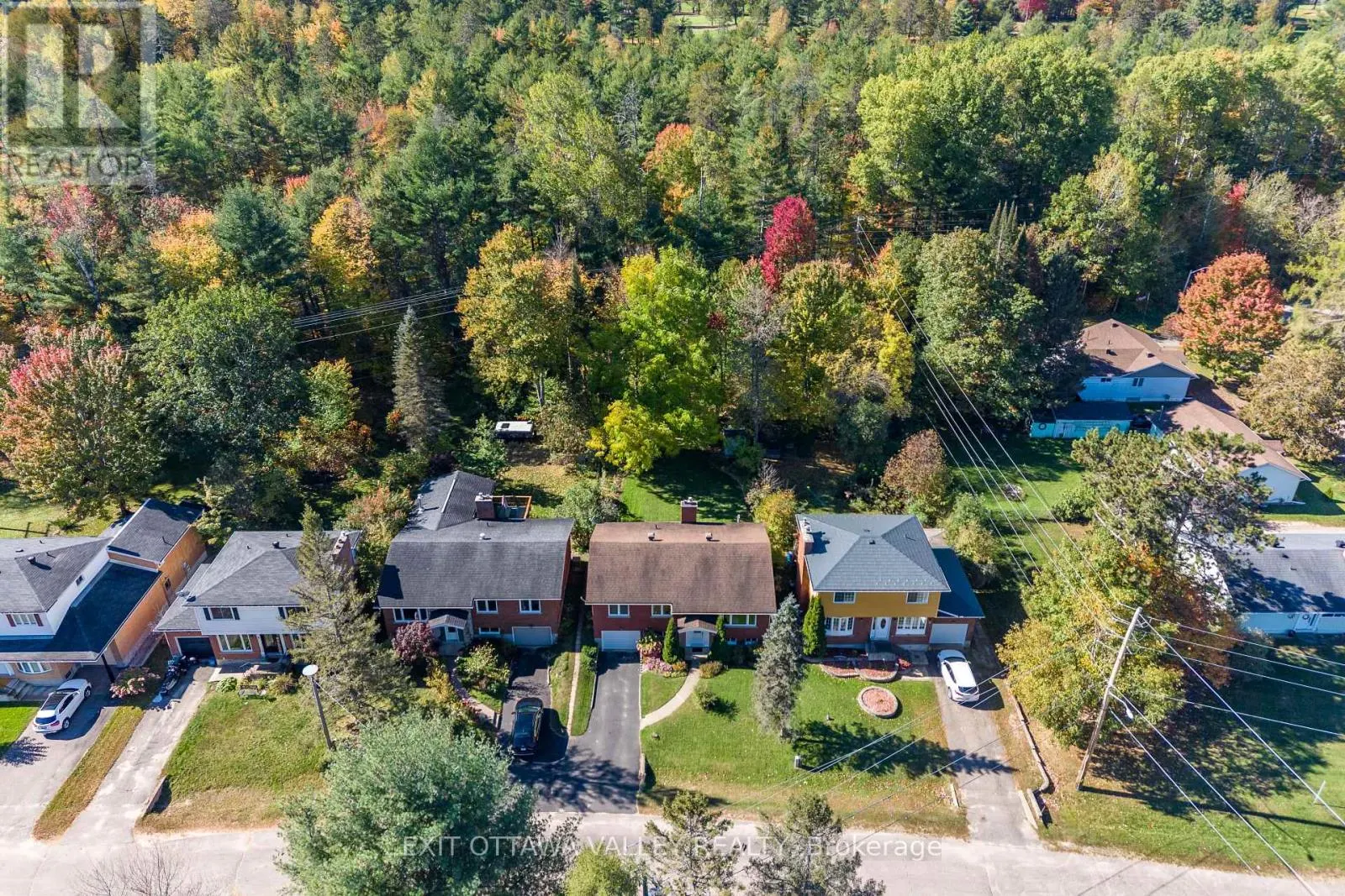 6 SUMAC COURT