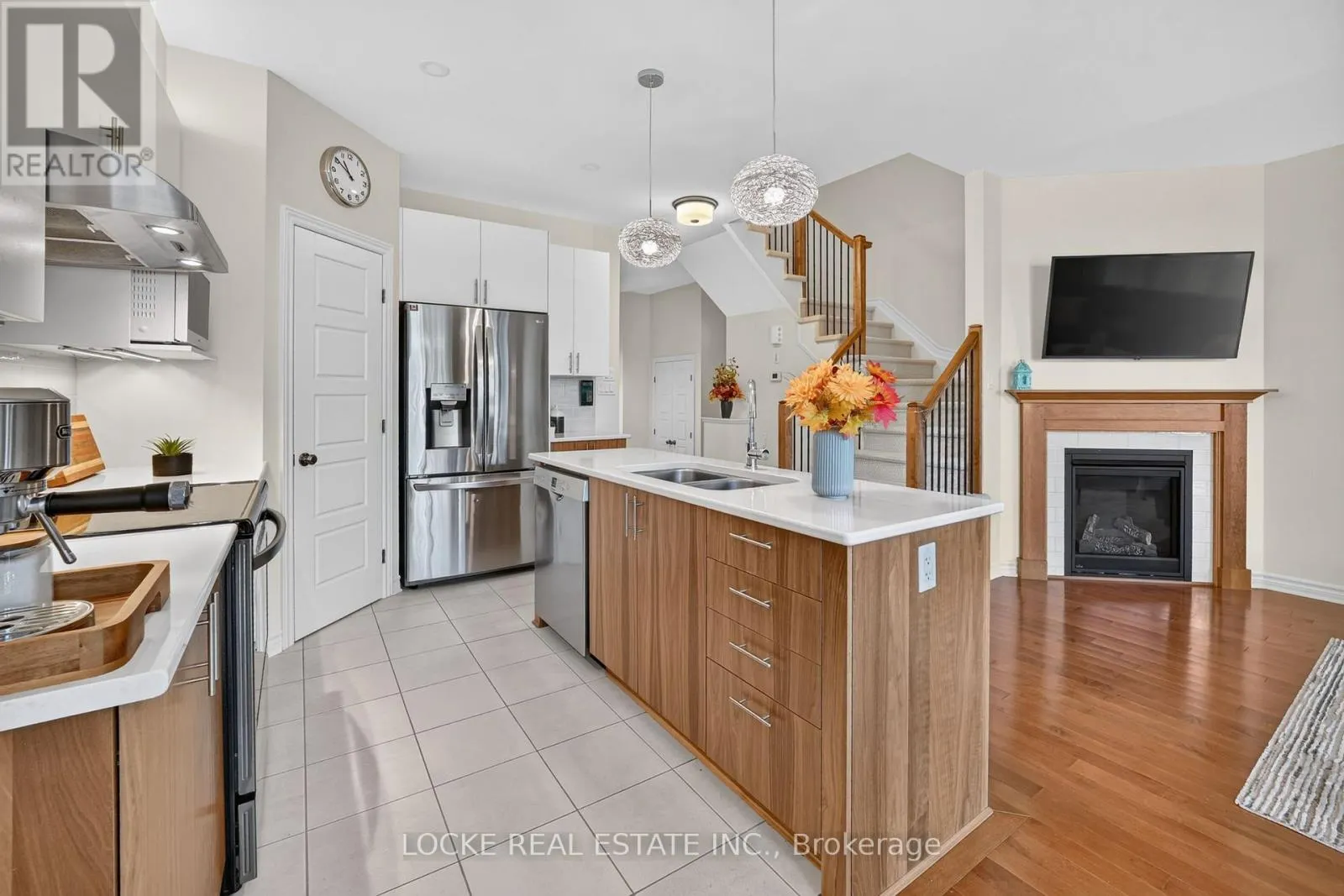 748 CAP DIAMANT WAY