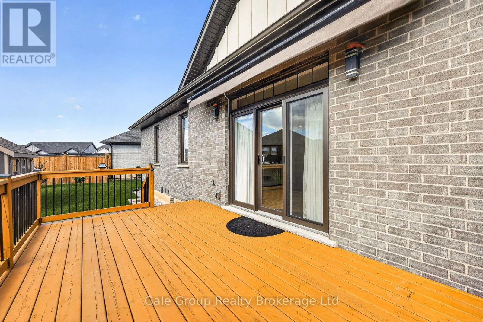 3 EVERGREEN COURT