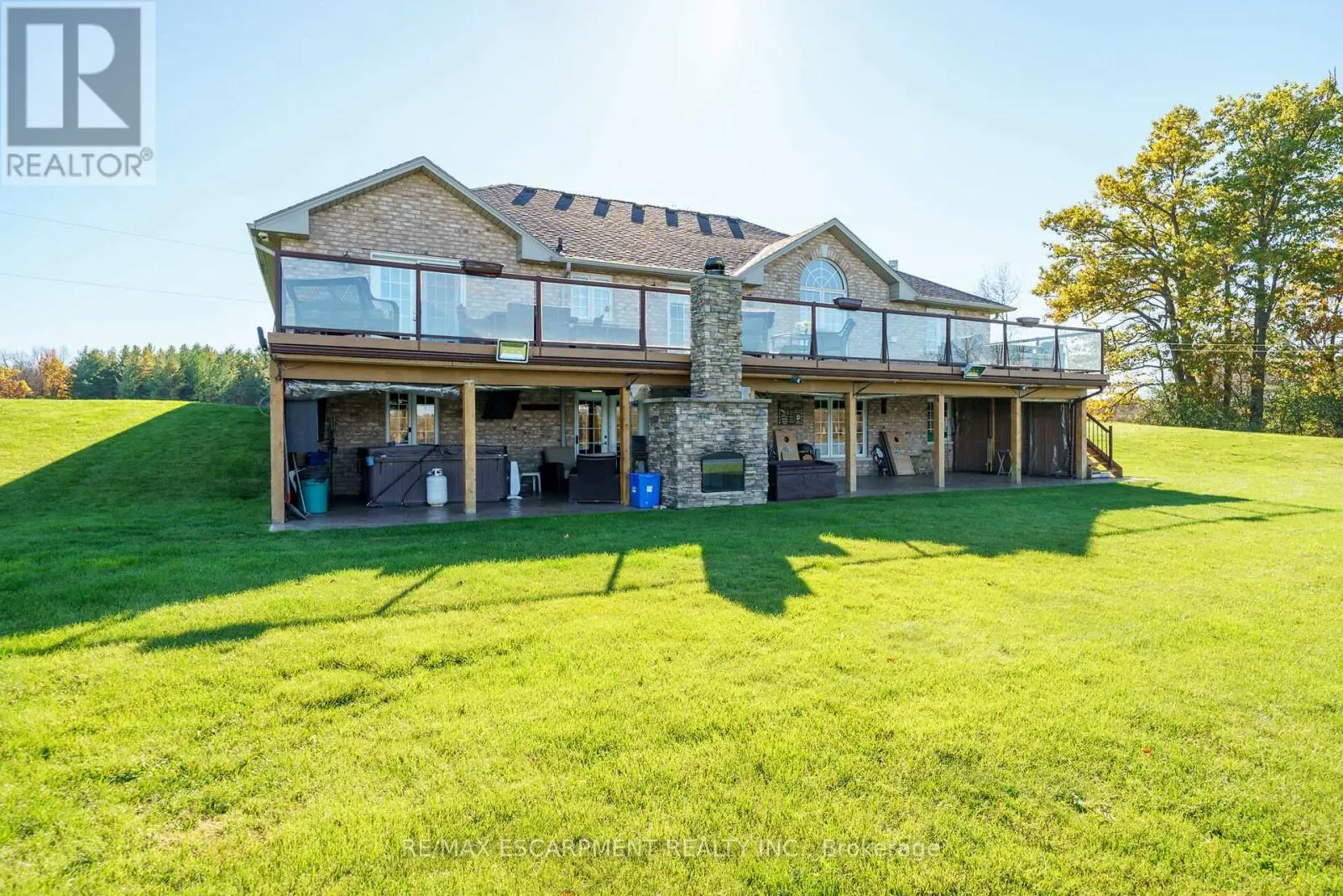 1140 RIVER ROAD