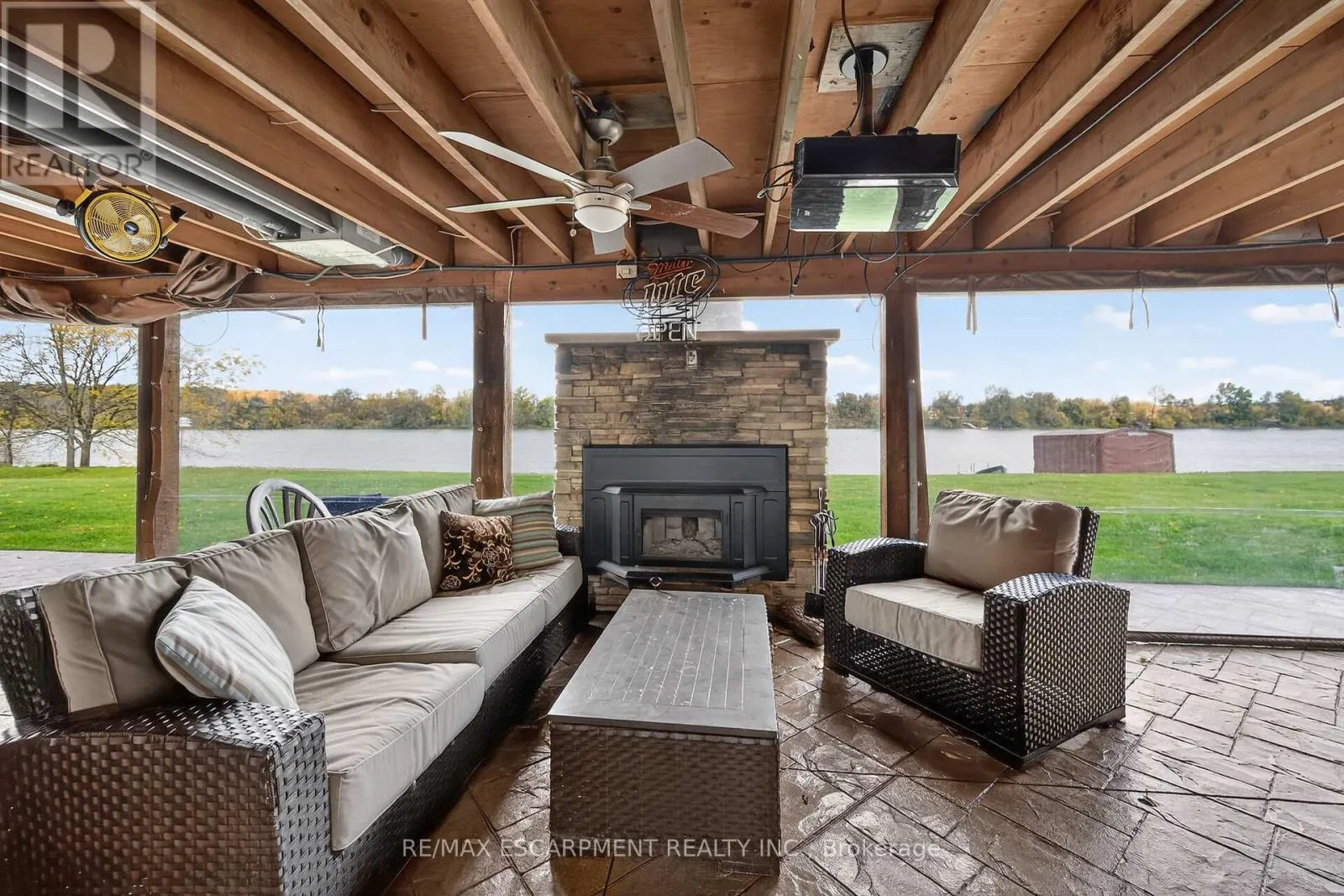 1140 RIVER ROAD