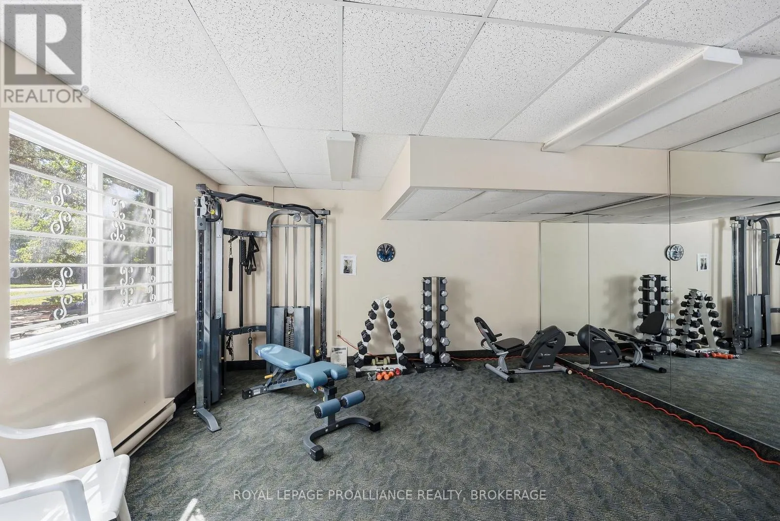 406 - 115 BARRETT COURT #406