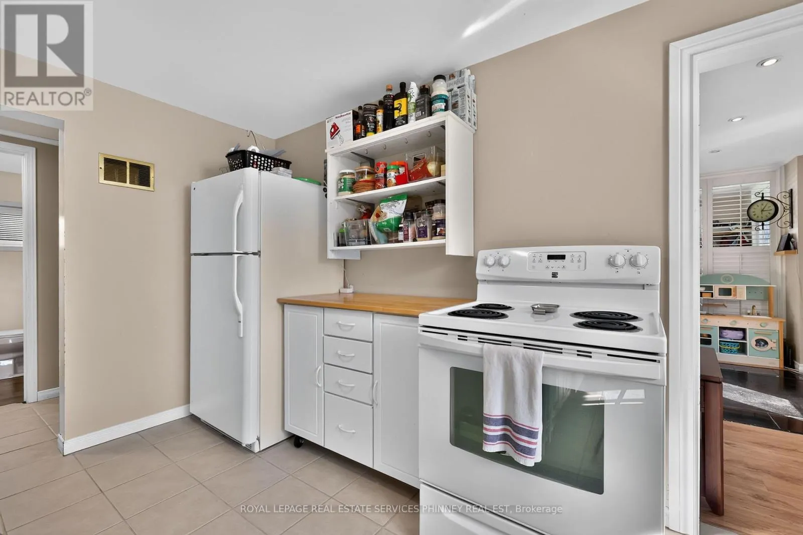 715 SOUTH PELHAM ROAD