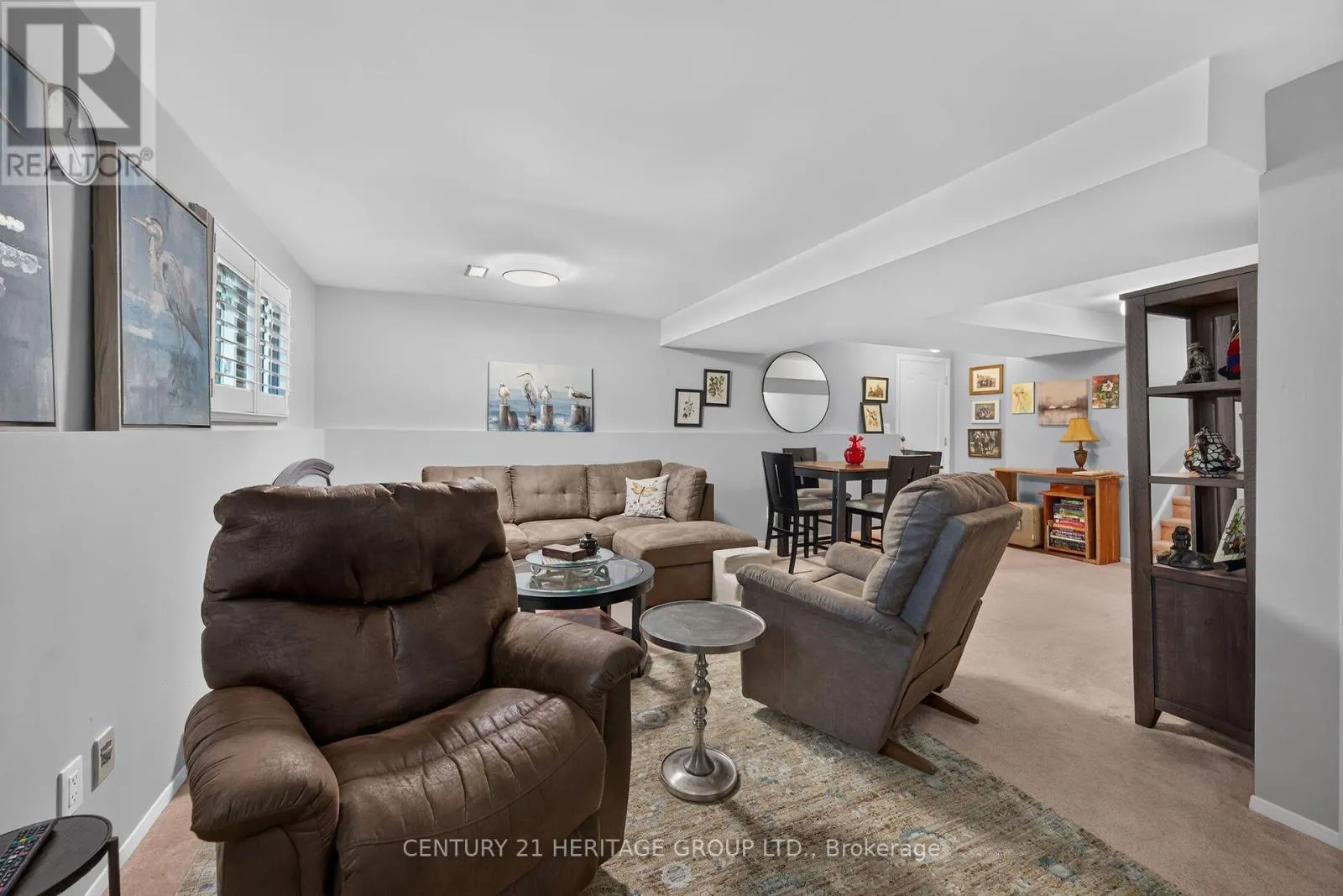 89 STONEY BROOK CRESCENT