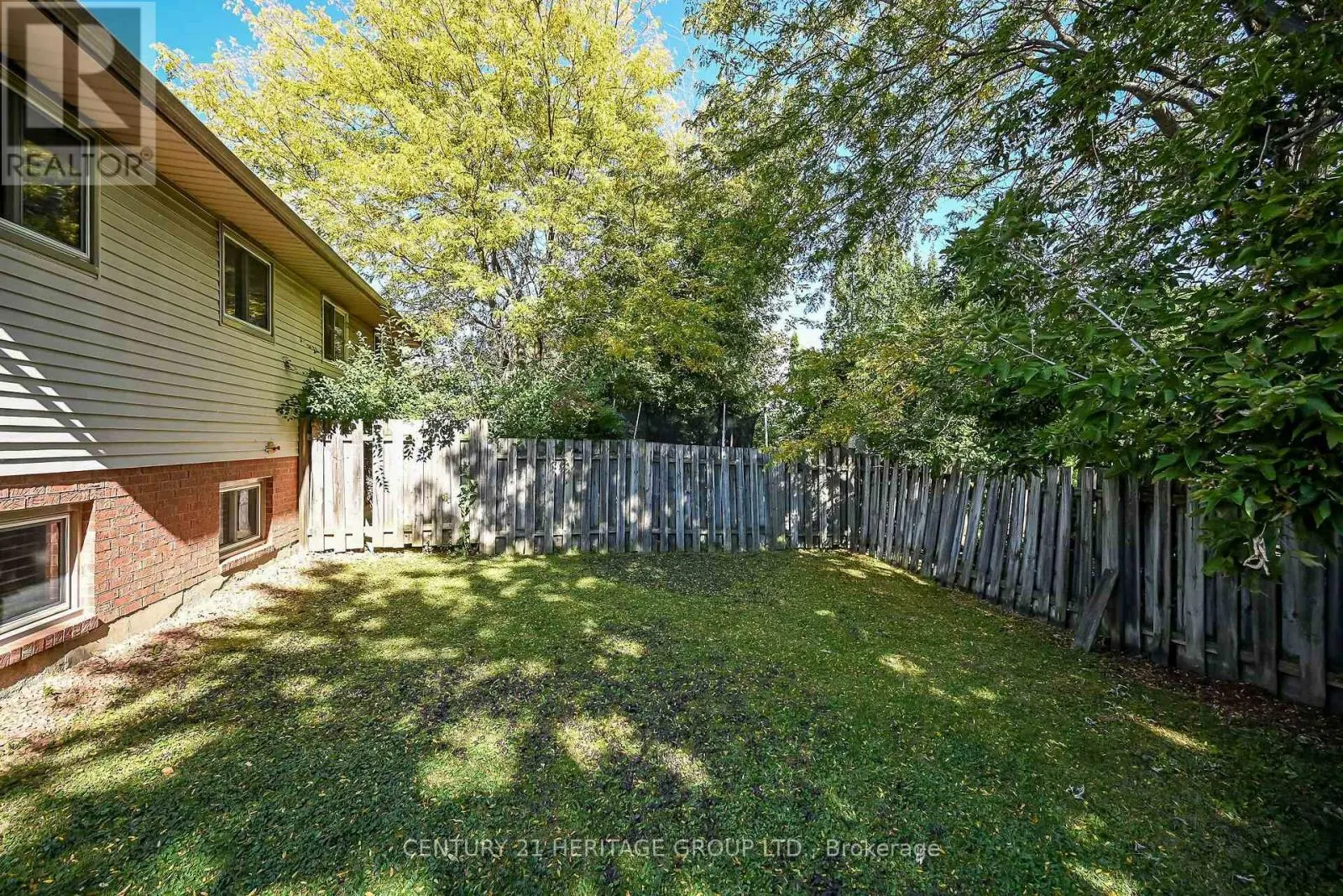89 STONEY BROOK CRESCENT