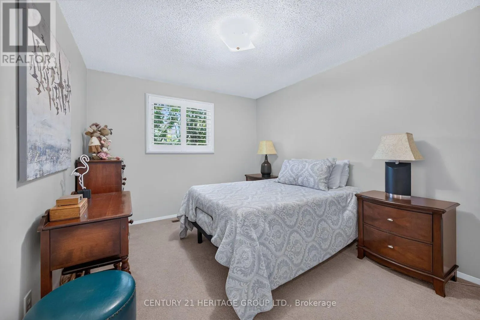 89 STONEY BROOK CRESCENT