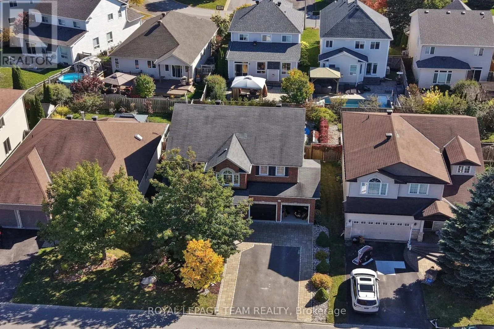 127 COYOTE CRESCENT