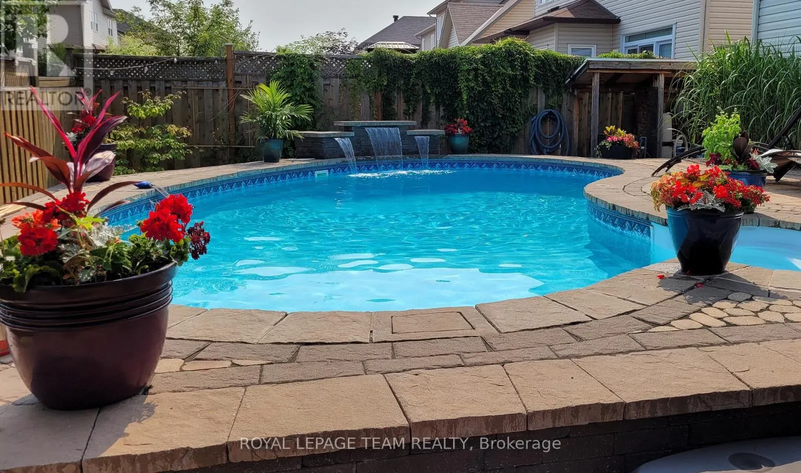 127 COYOTE CRESCENT