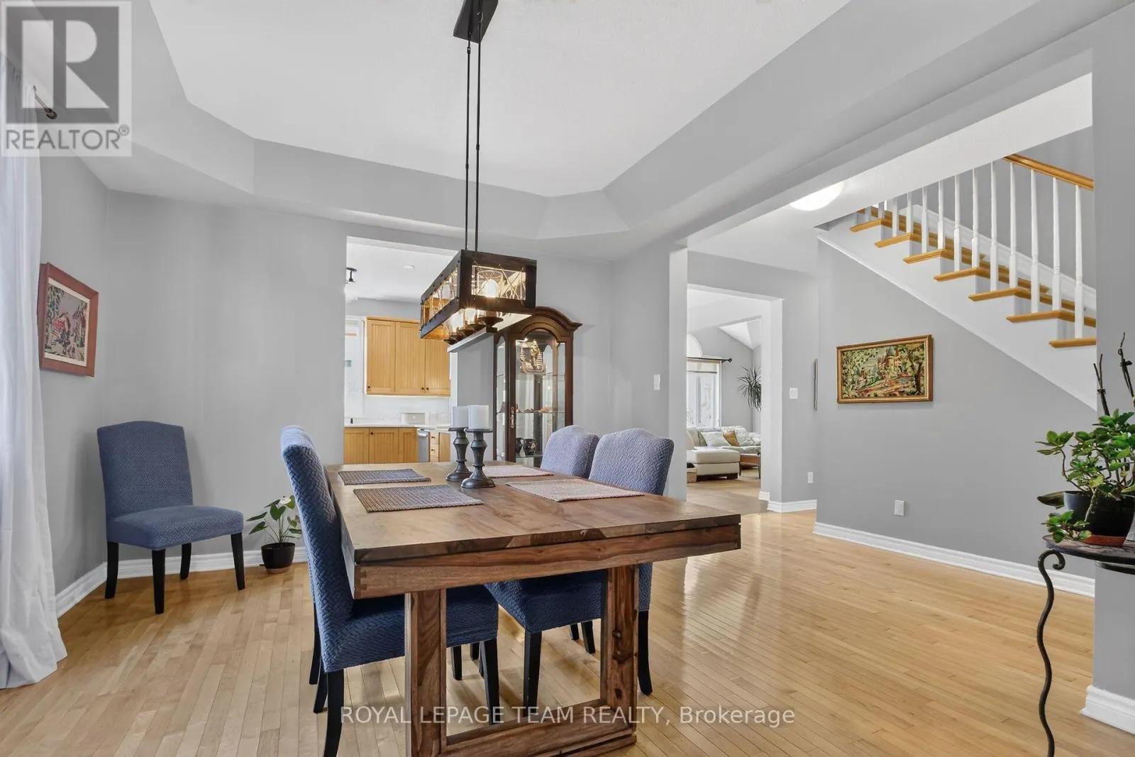 127 COYOTE CRESCENT