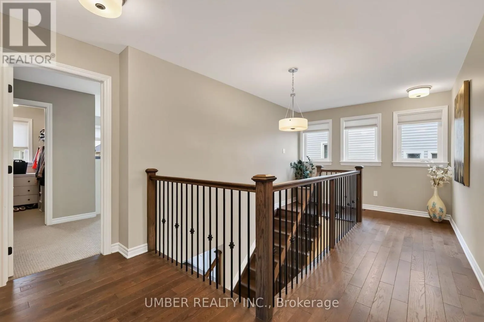 256 TROLLIUS WAY