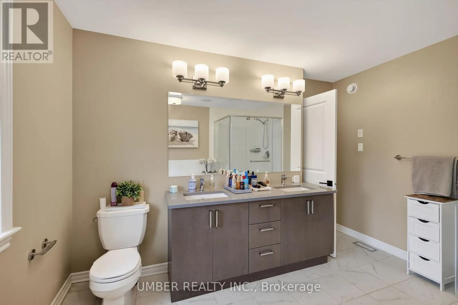 256 TROLLIUS WAY