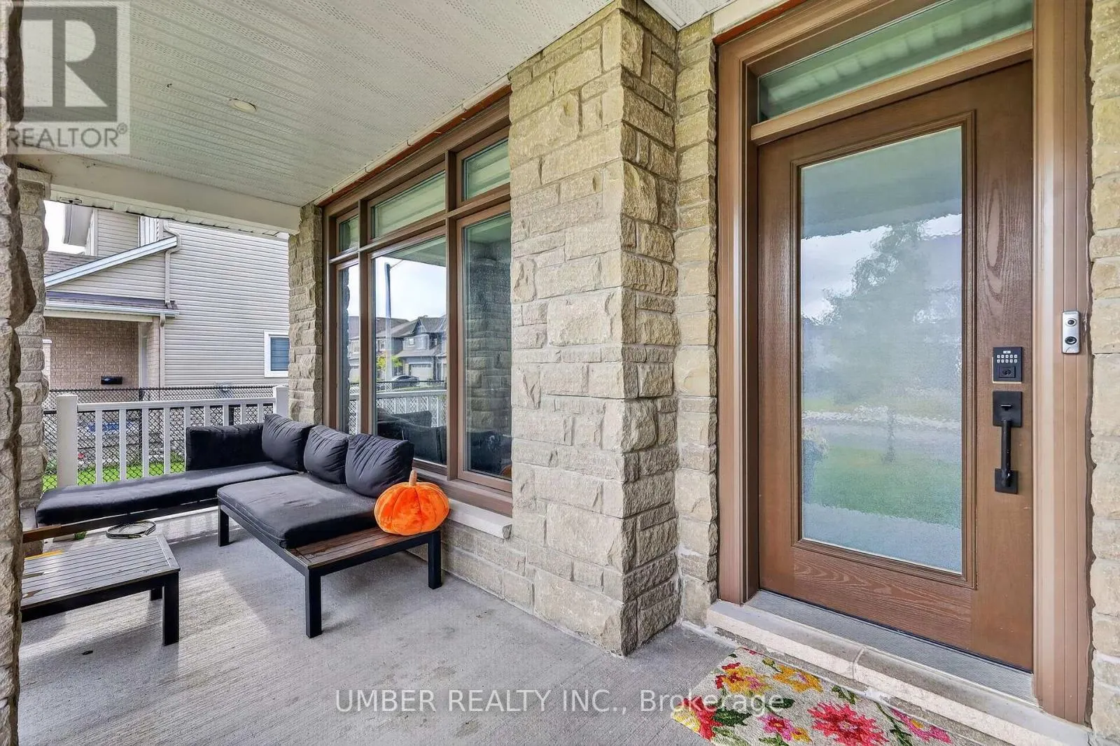 256 TROLLIUS WAY
