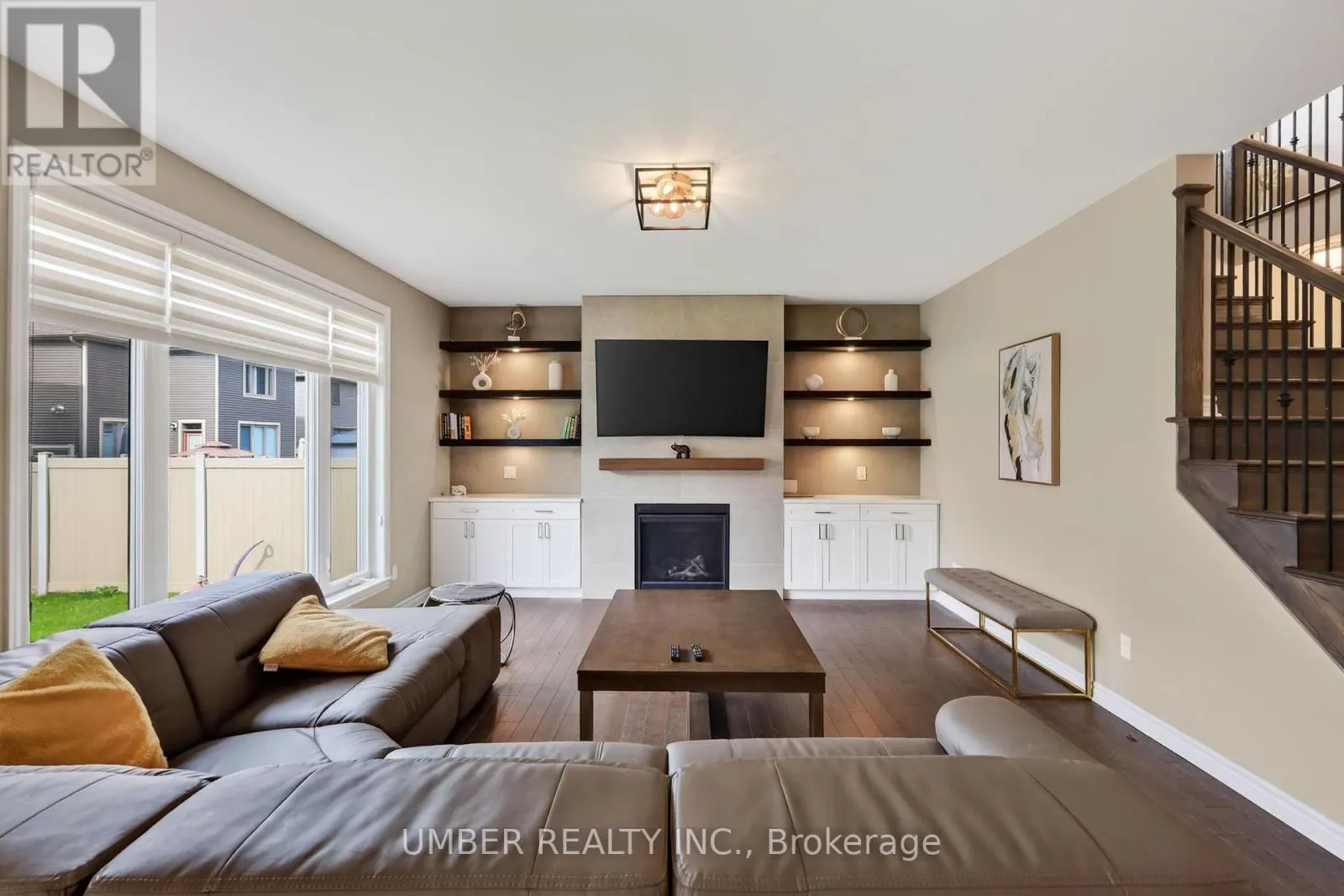 256 TROLLIUS WAY