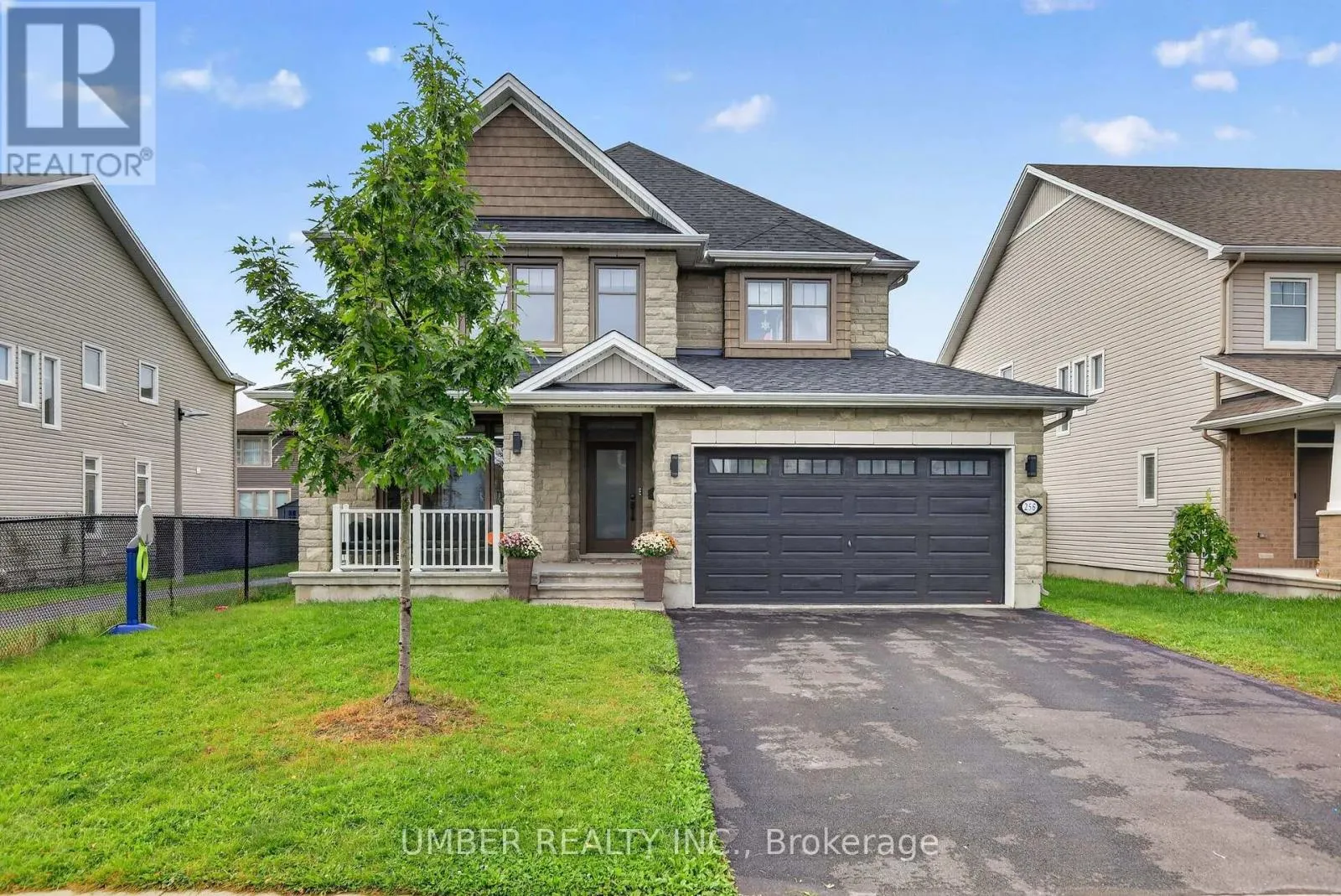 256 TROLLIUS WAY