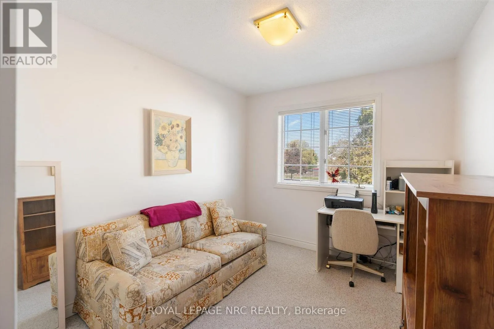 13 - 275 PELHAM ROAD #13