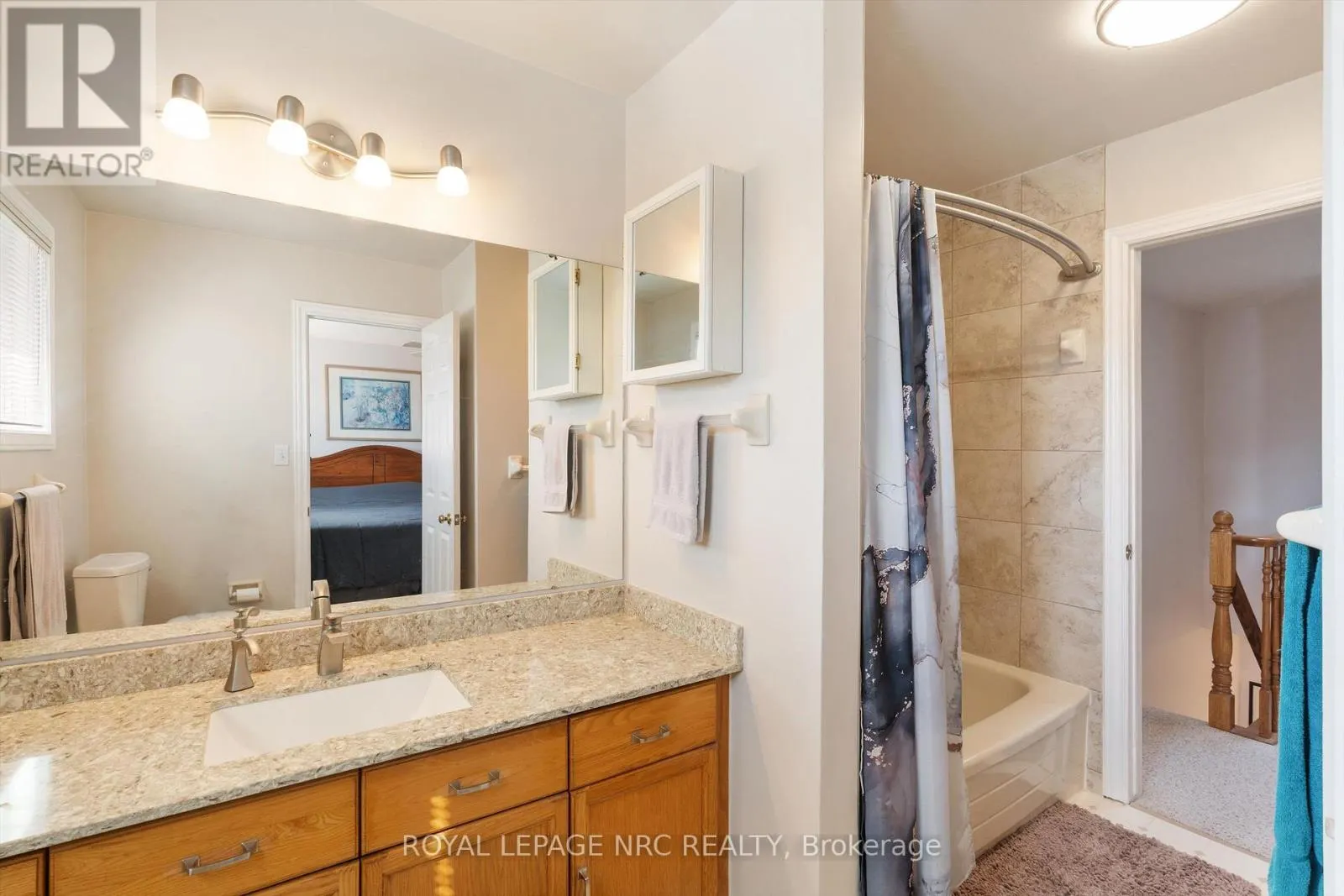 13 - 275 PELHAM ROAD #13