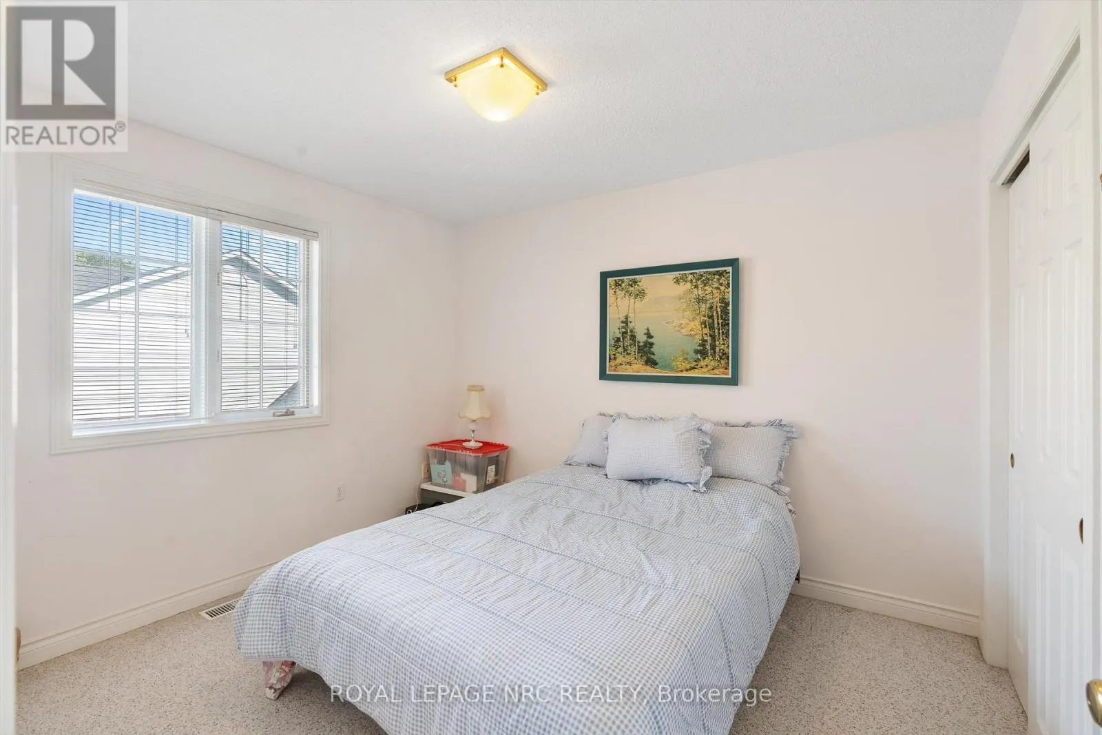 13 - 275 PELHAM ROAD #13
