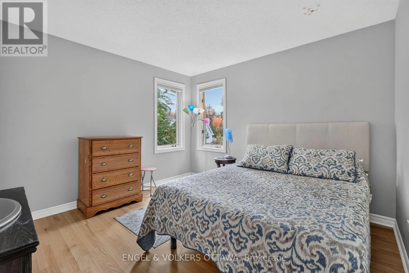 628 BYRON AVENUE