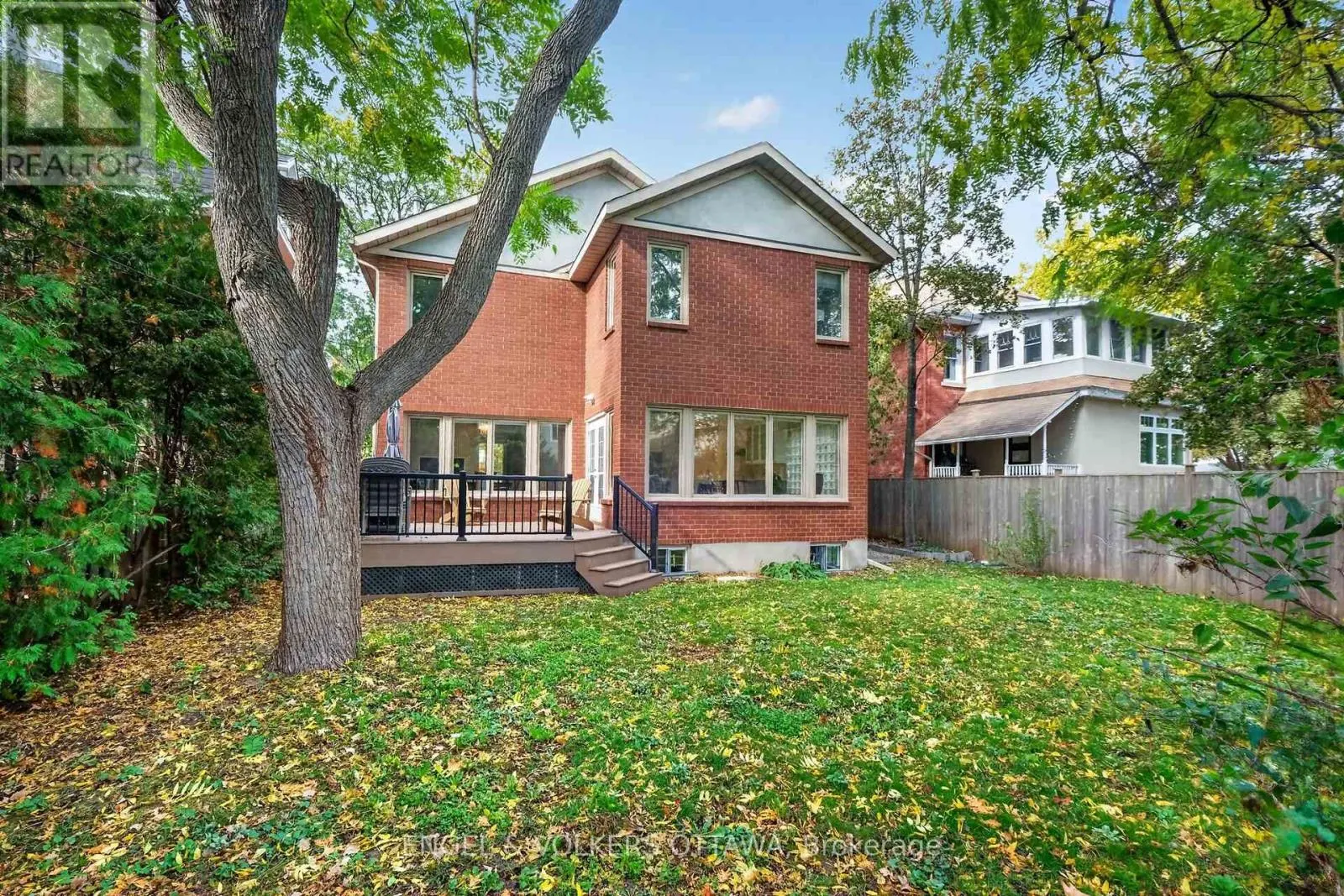 628 BYRON AVENUE