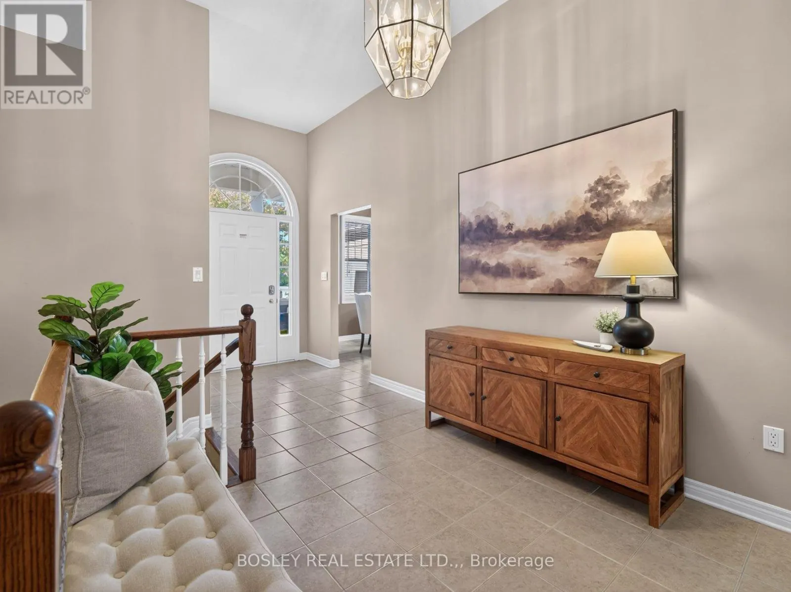 12 - 58 GLENDALE AVENUE #12