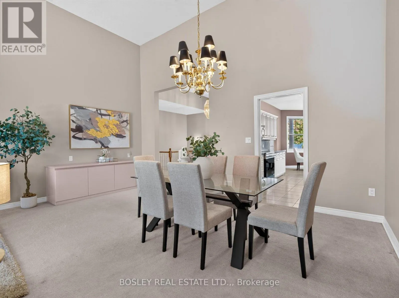 12 - 58 GLENDALE AVENUE #12