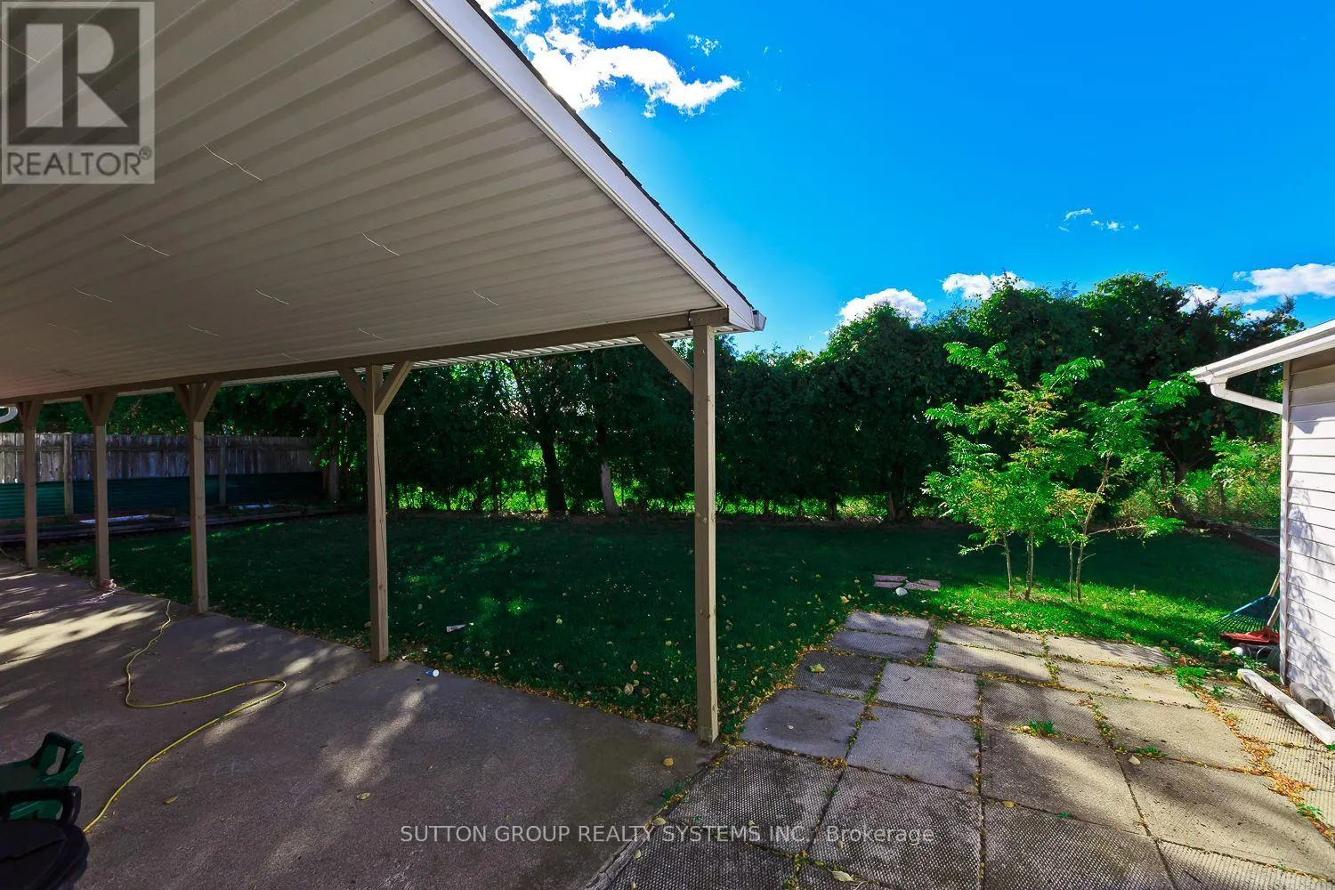 MAIN - 33 CRESCENTWOOD DRIVE