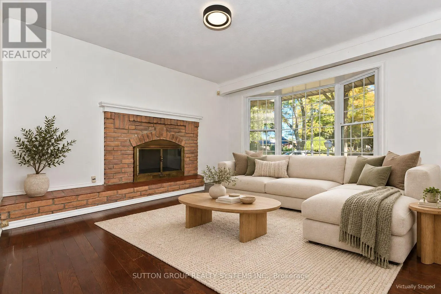 MAIN - 33 CRESCENTWOOD DRIVE