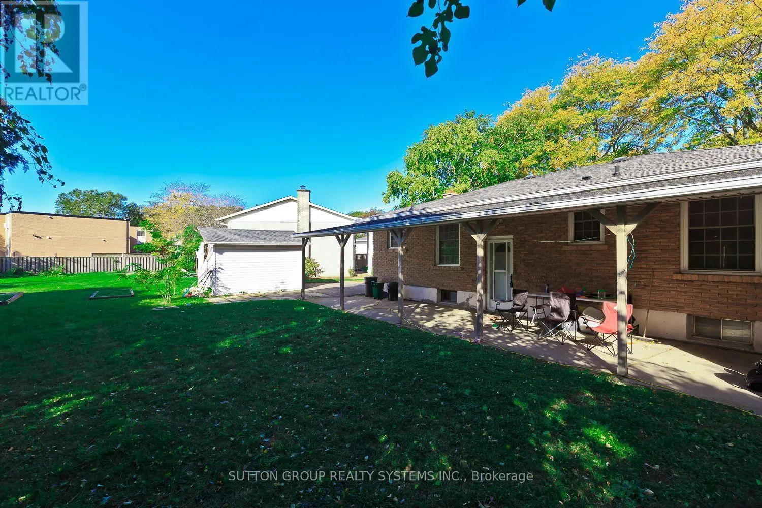 MAIN - 33 CRESCENTWOOD DRIVE