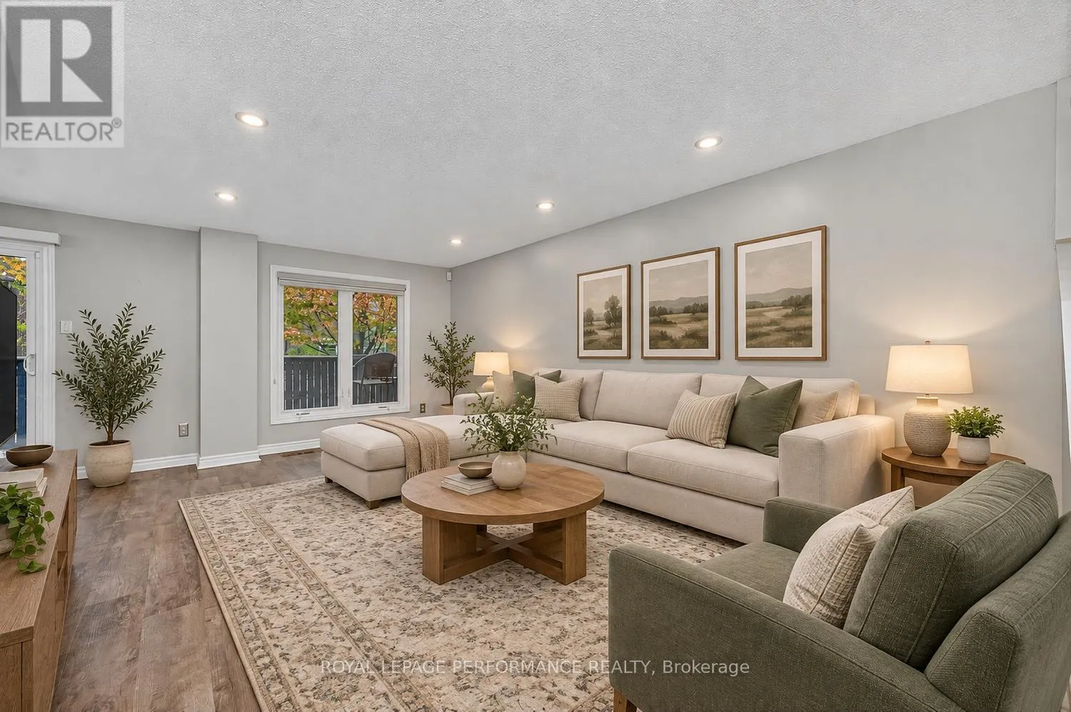 30 VIEWPOINTE PRIVATE