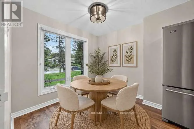 30 VIEWPOINTE PRIVATE
