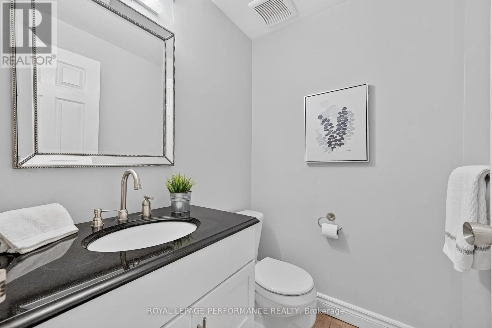30 VIEWPOINTE PRIVATE