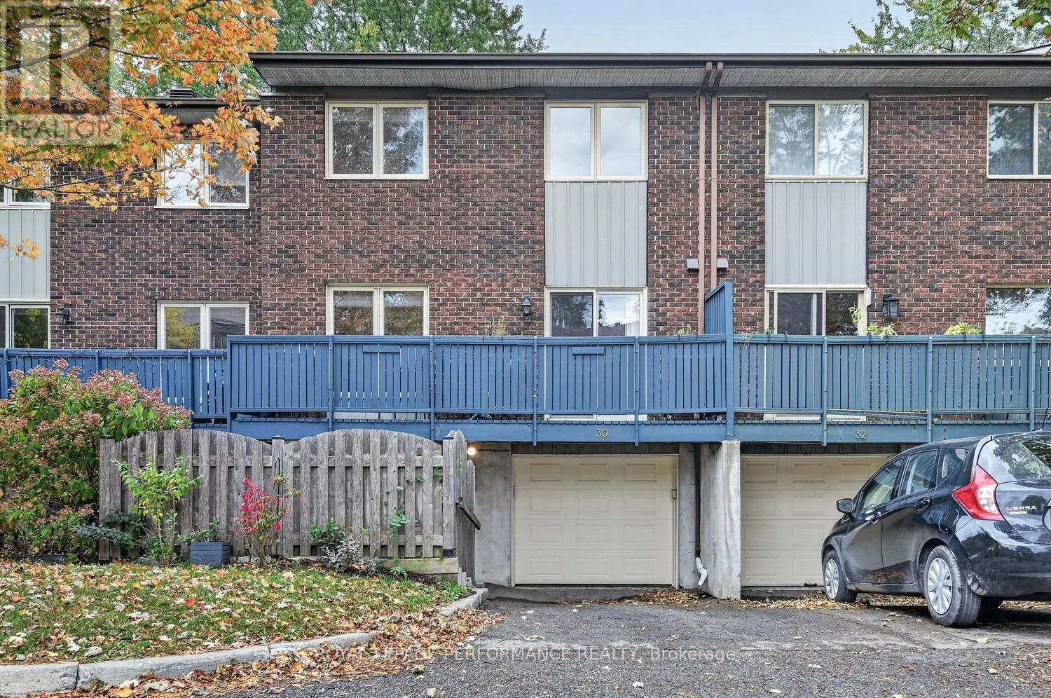 30 VIEWPOINTE PRIVATE