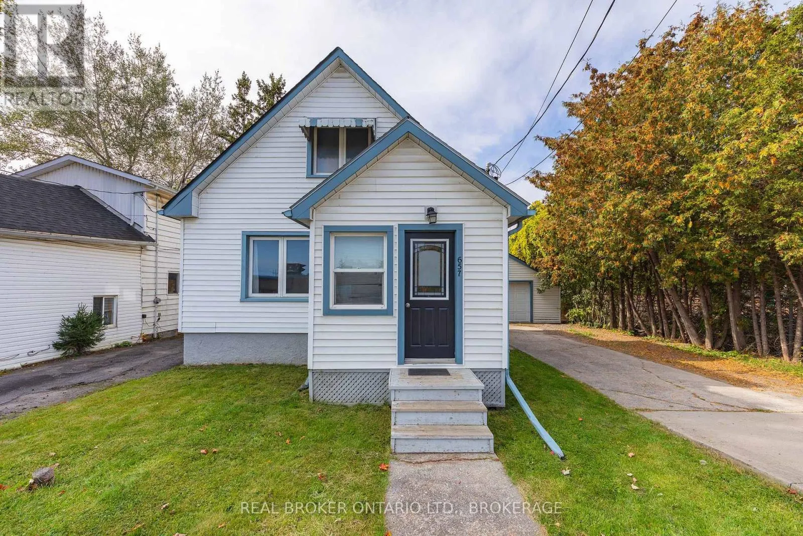 657 COLLINS BAY ROAD