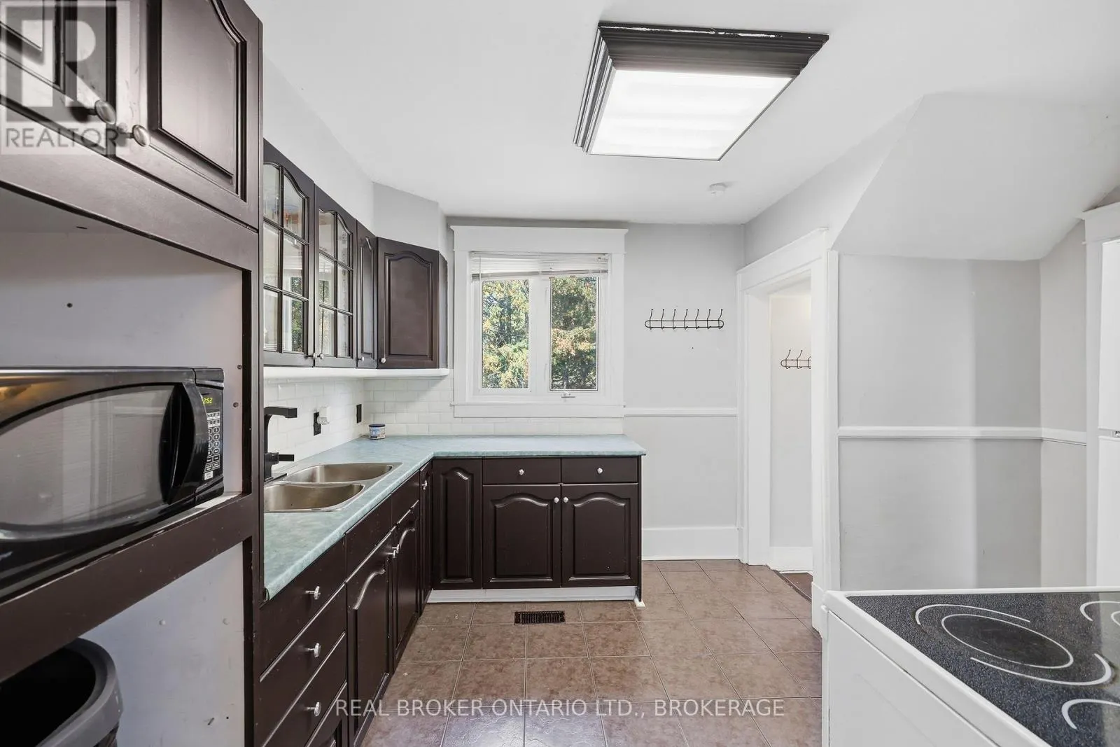 657 COLLINS BAY ROAD